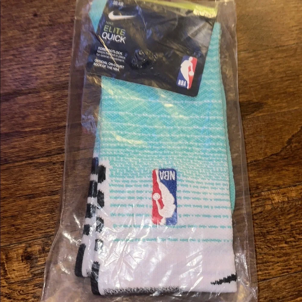 Nike Elite Crew NBA Basketball Sock Teal White - NEW - MENS LARGE